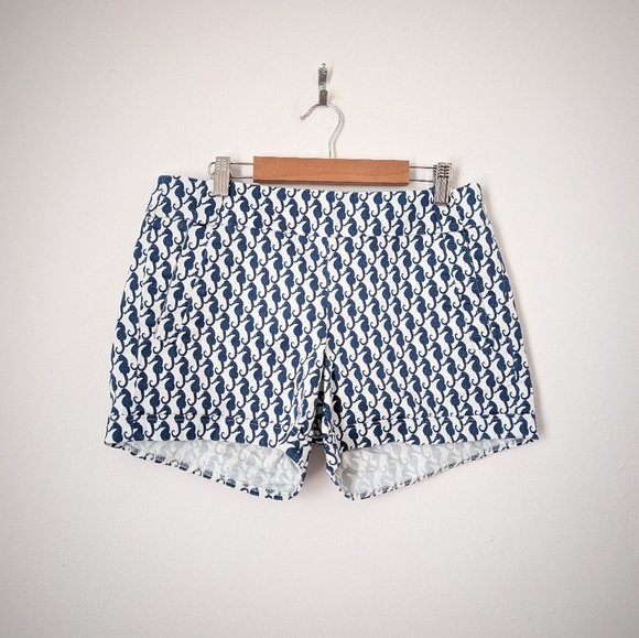 J Crew White Navy Blue Seahorse Beach Print Low Rise Stretch Cotton Shorts - Picture 2 of 6
